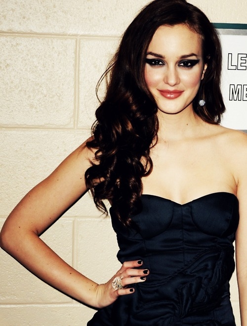 beautiful blair waldorf celebs curls curly hair girl