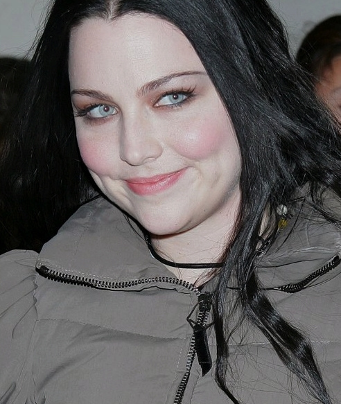 adorable amy lee axl rose blue eyes evanescence fat