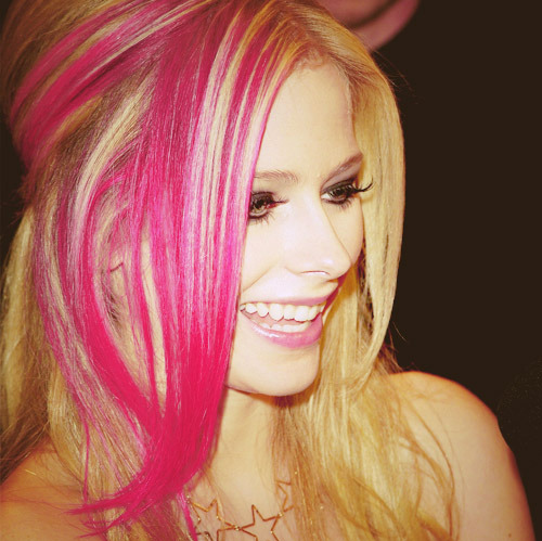 avril lavigne, beautiful and blonde