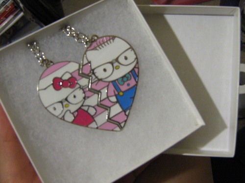 couple, cute and hello kitty