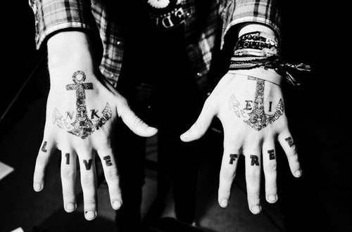 chris drew free hand live tats tattoos
