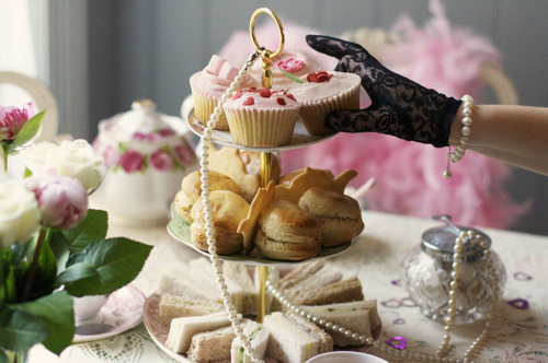 beautiful, cupcakes and lace