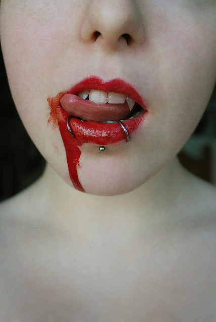 blood, bloody and labret