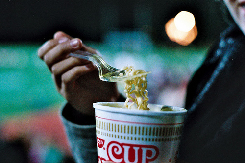 # tenso, bokeh and cup of noodles