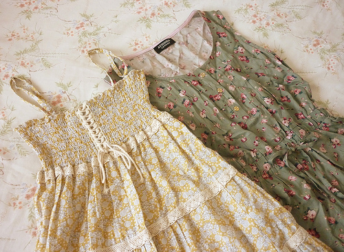 bow, cute and dresses