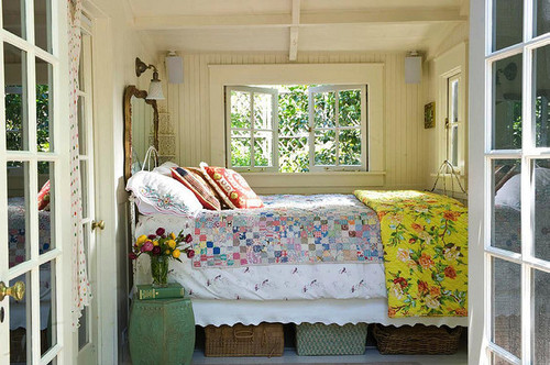 bed, color, decor, doors, quilt, room