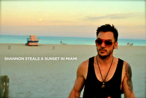 30 seconds to mars, closer to the egde, muscles, shannon leto, tattoo