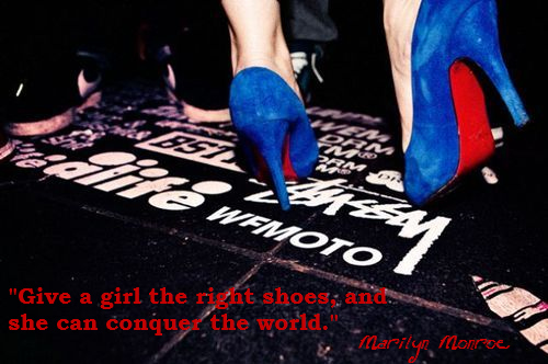 blue conquer girl marilyn monroe red shoes