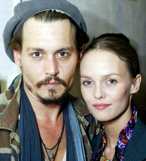 actor, adorable, couple, depp, jack sparrow, john
