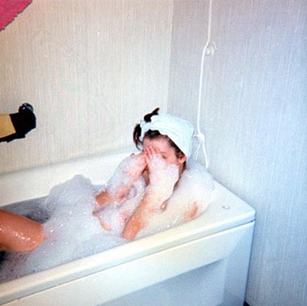 bath, bubble and girl