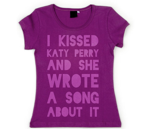 i kissed a girl, katy perry and kiss
