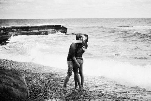 beach, couple, kiss, love, sea