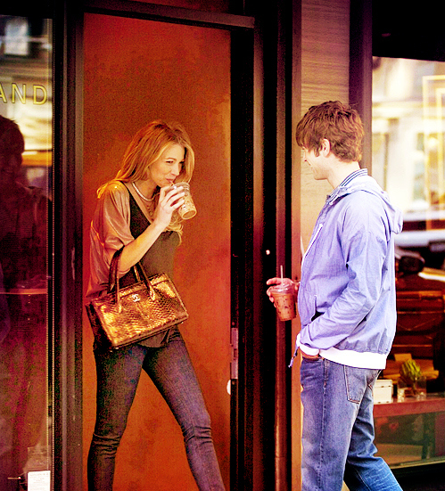 blake lively, chace crawford and gossip girl