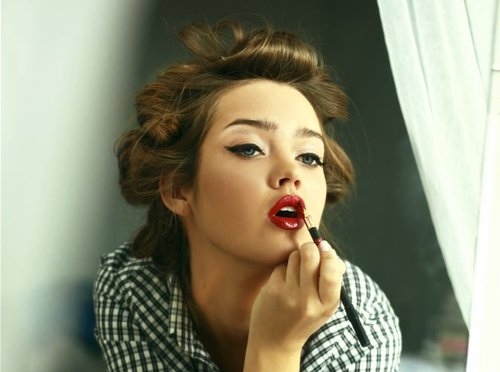 girl, gorgeous and lipstick