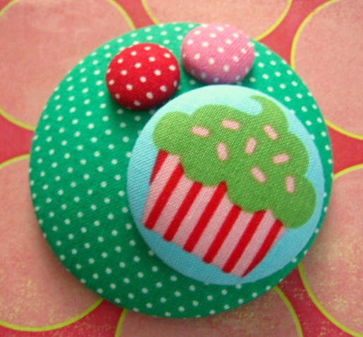 buttons, cupcake and green