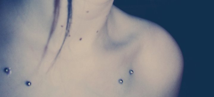 alternative, body and clavicle piercing