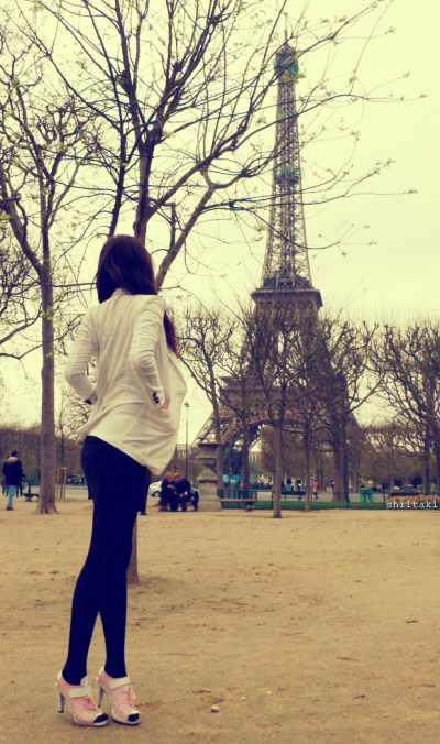 camisas, eiffel tower and girl