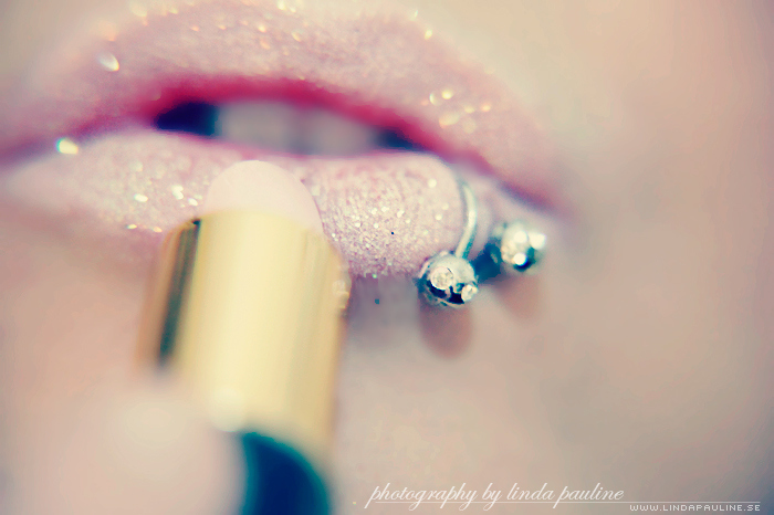 glitter, lips and lipstick