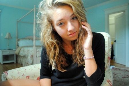 bedroom, blonde, blue, eyeliner, floral, flowers