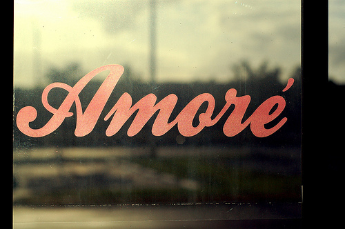 amore, display and france