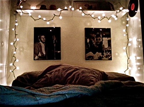 audrey hepburn, bedroom, cozy, cute, frank sinatra, lights - image ...