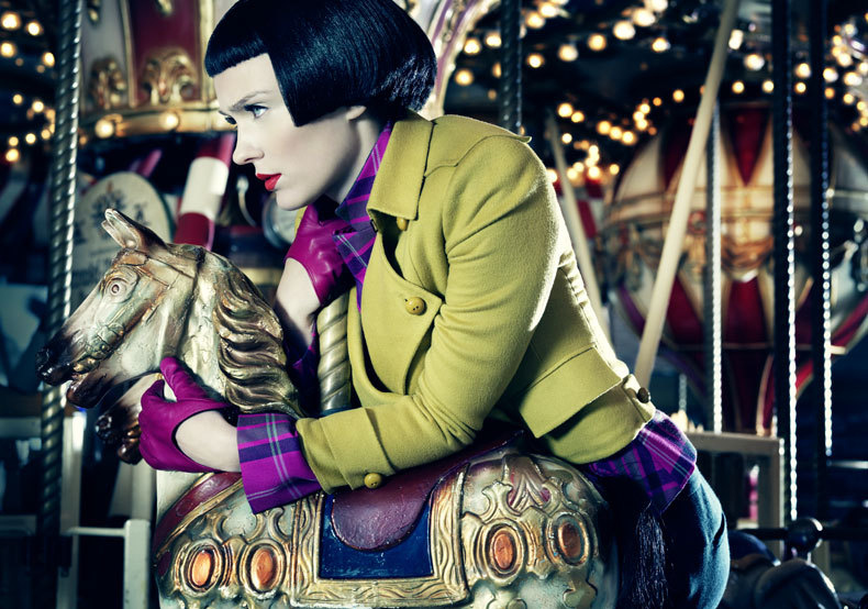 circus, fashion and fashionserved