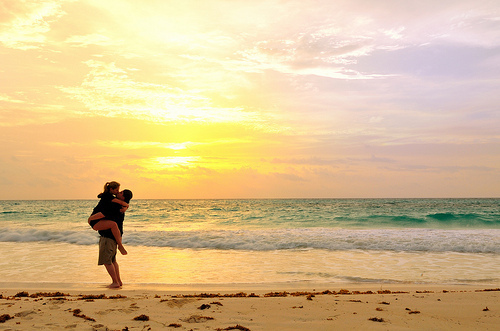 beach, couple, kiss, love, photography, sand