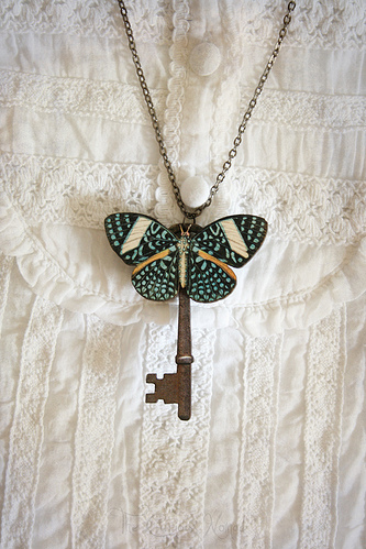 butterfly, jewelry and key