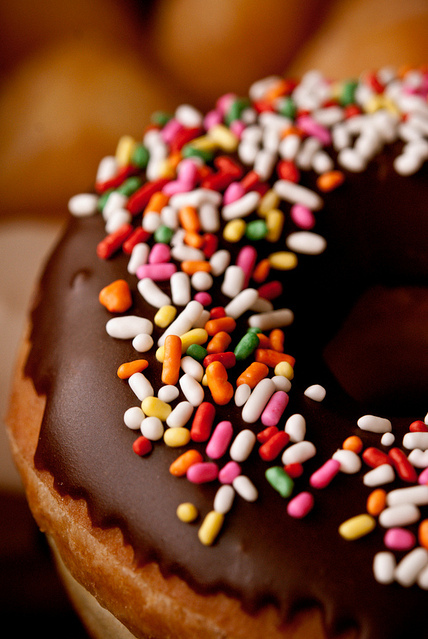 donut, donuts and food
