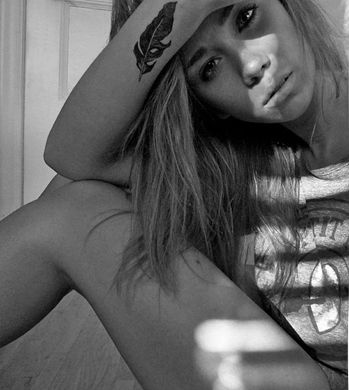 black and white, blonde, girl, lisaplace, tattoo