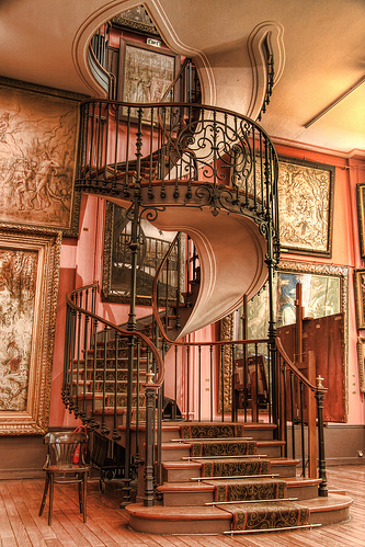 Spiral Staircase Size