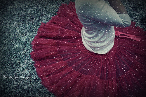 christmas, fashion, jacket, pink, skirt, snow