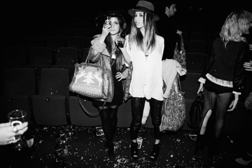 b&w girls, bag and hat
