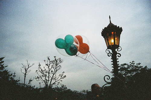 balloons, light and nature