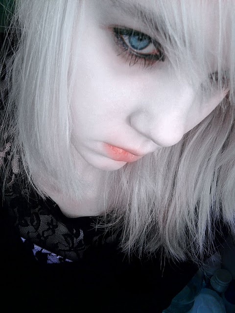 beauty, blonde, blue eye, depression, doll, goth