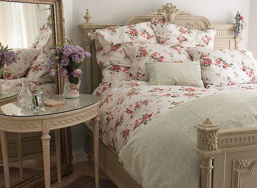 bed, cute and flowers