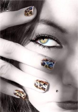 evil, eye and nail art