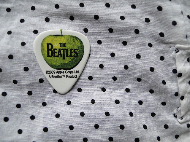 beatles, black and white and green apple