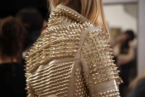   . fashion-gold-jacket-