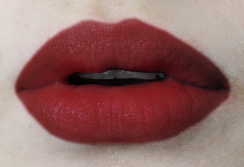 bloodred, lips and lipstick