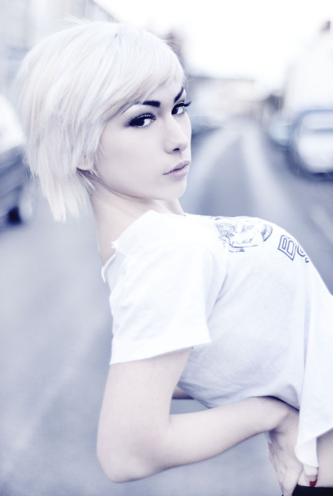 attractive, babe, beautiful, blond, blond hair, clothes