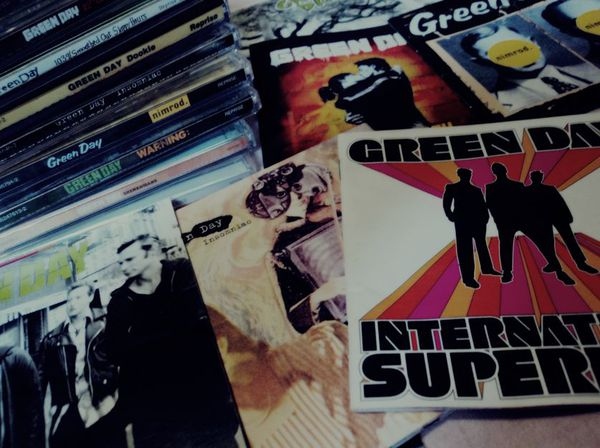 cds, dookie and green day