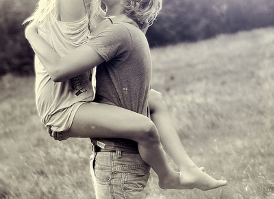 Love Pictures on Couple  Kiss  Kissing  Love  So Cute   Inspiring Picture On Favim Com