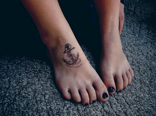 anchor, black and feet