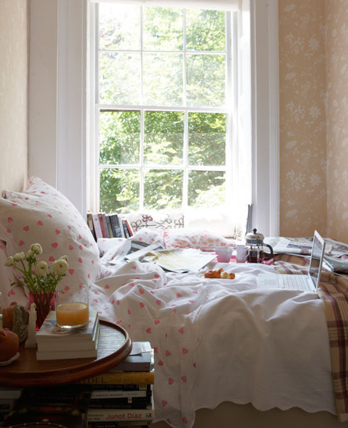 bedroom, books, green, macbook, morning, pink