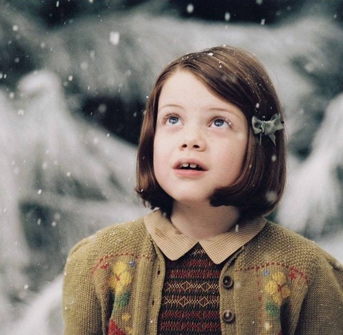 georgie henley, lucy and magic