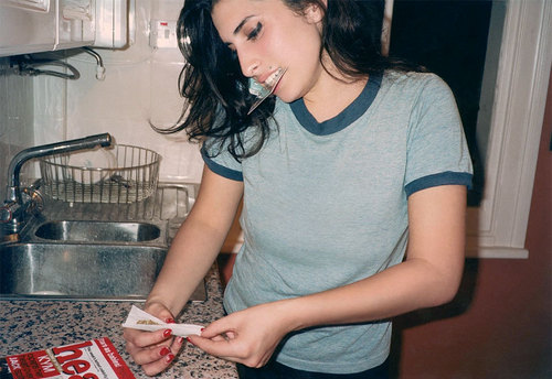 amy, amy winehouse and drugs