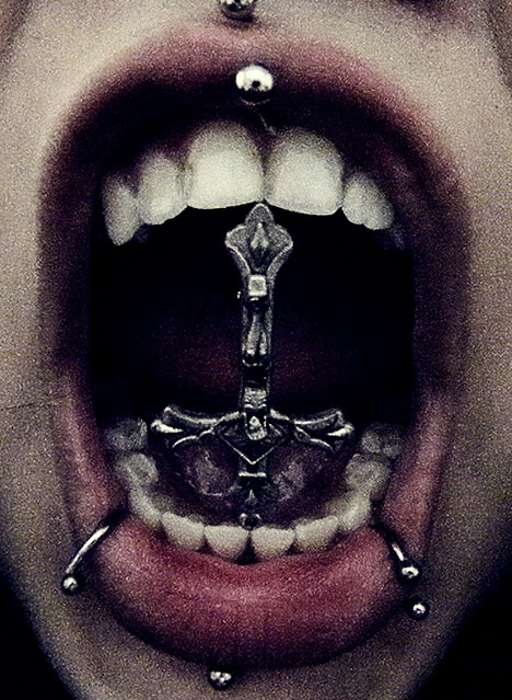 crucifix, medusa and mouth