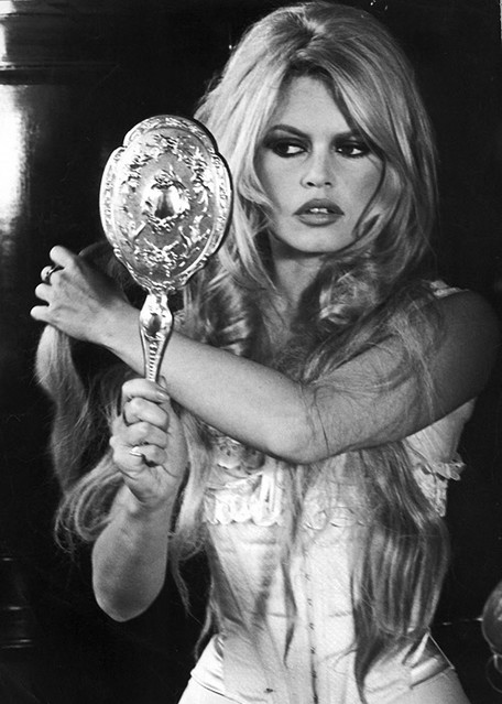 b&w, black and white, brigitte bardot, girl, mirror, vanity