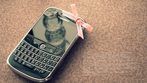 blackberry,  bow and  cell phone